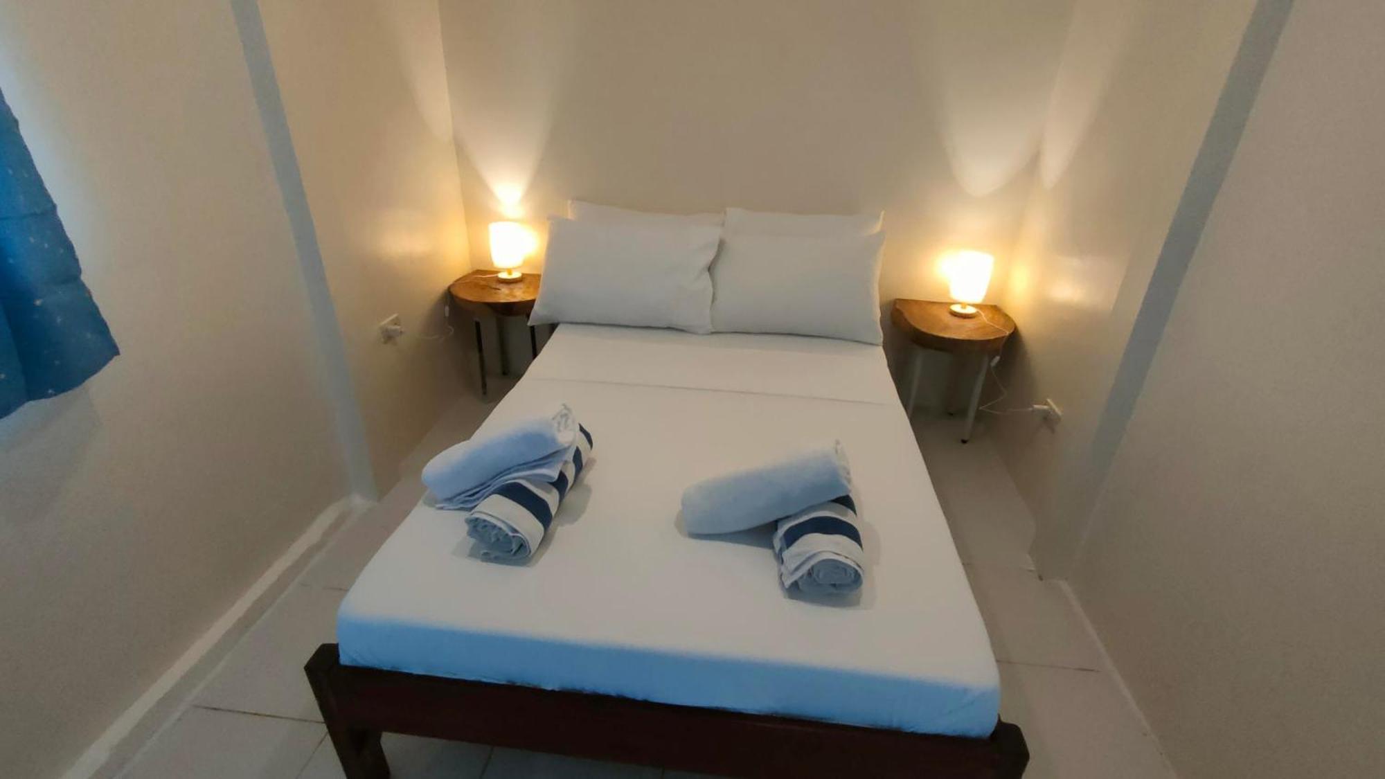 Isla Hayahay Beach Resort And Restaurant Calape Ngoại thất bức ảnh