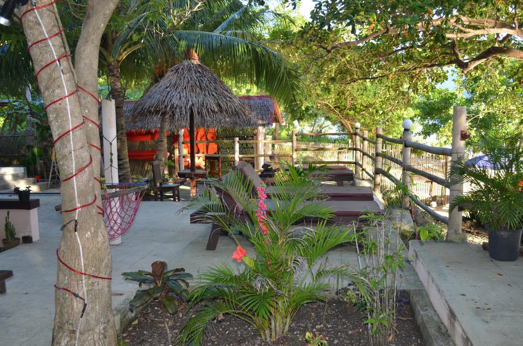 Isla Hayahay Beach Resort And Restaurant Calape Ngoại thất bức ảnh